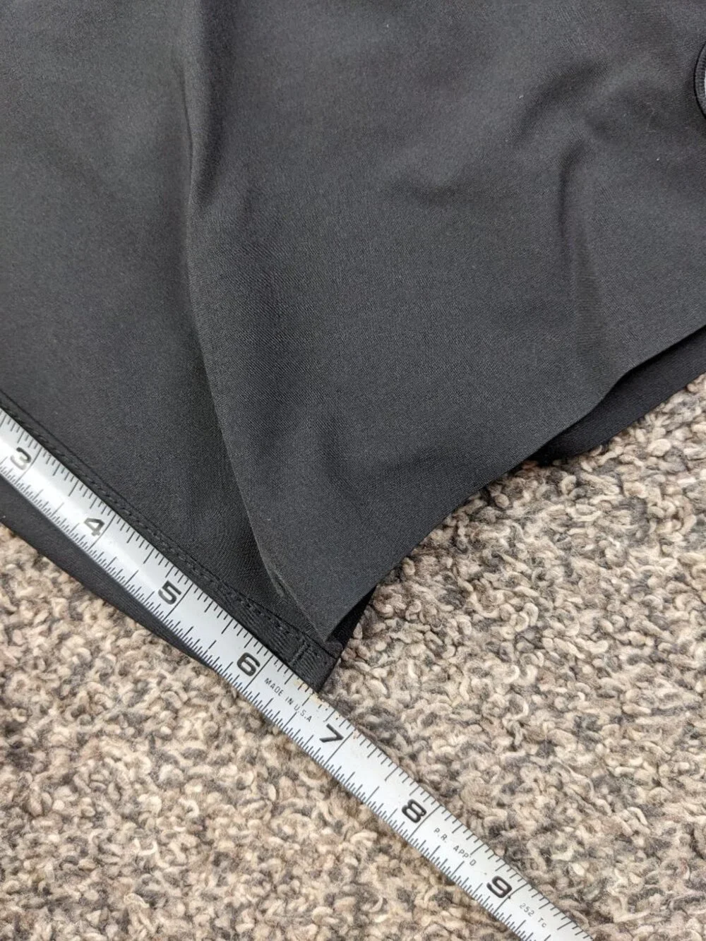 Vuori Peak Board Short V374 Black Unlined Drawstring Swim Shorts 28